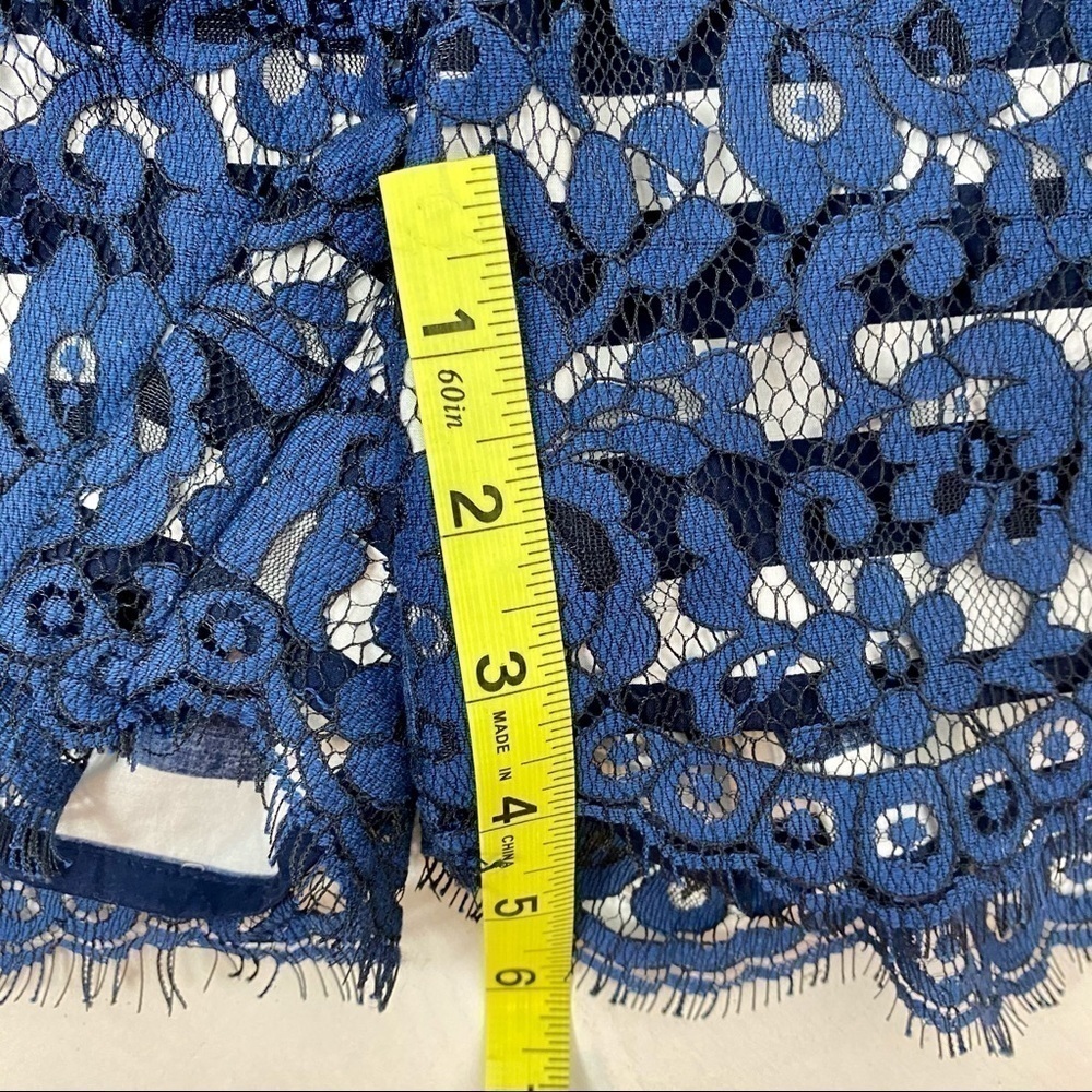 Anthro Cartonnier Blue Lace Shorts size 0 - Picture 9 of 10